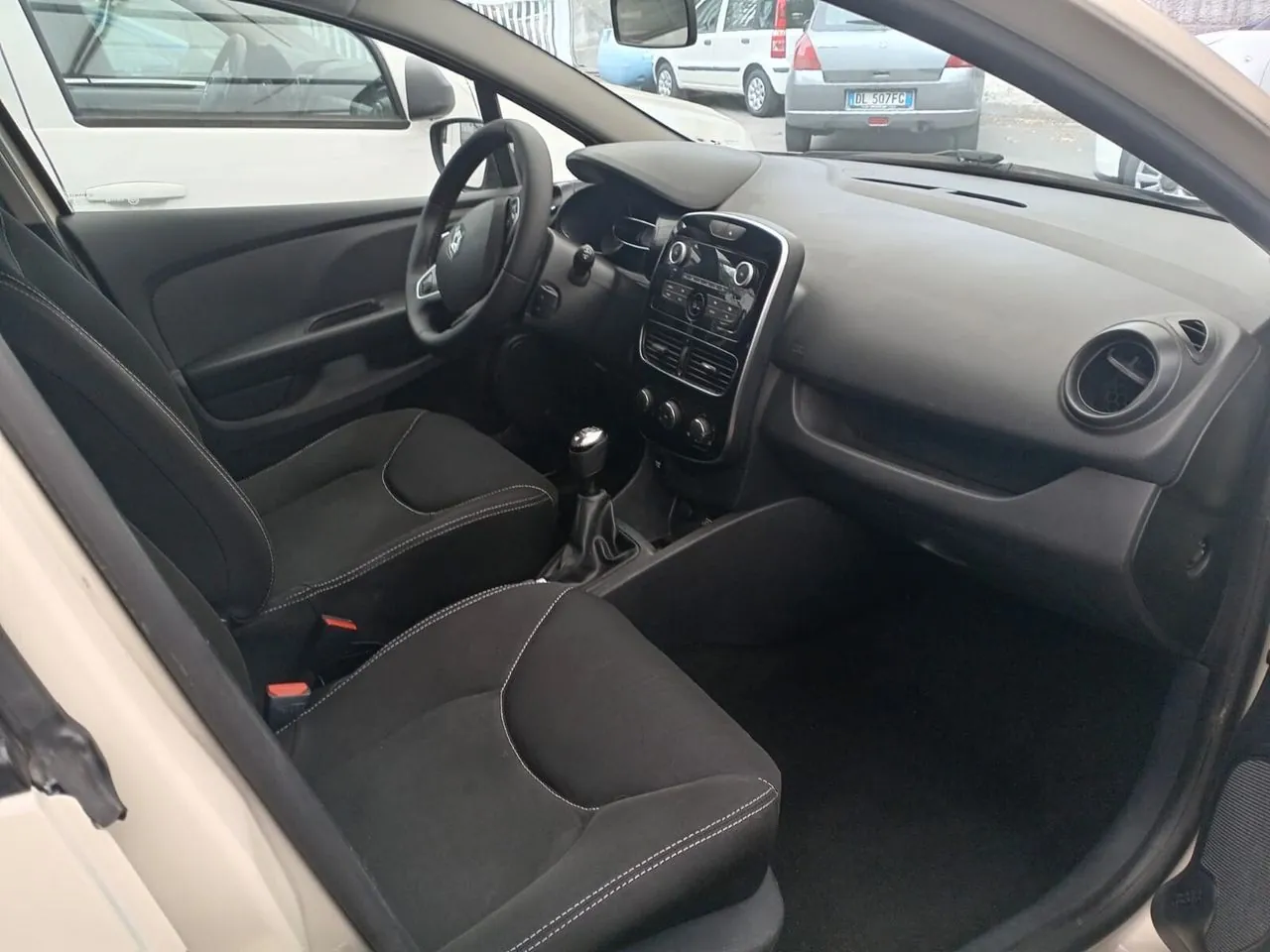 Renault Clio 2016 photo 4