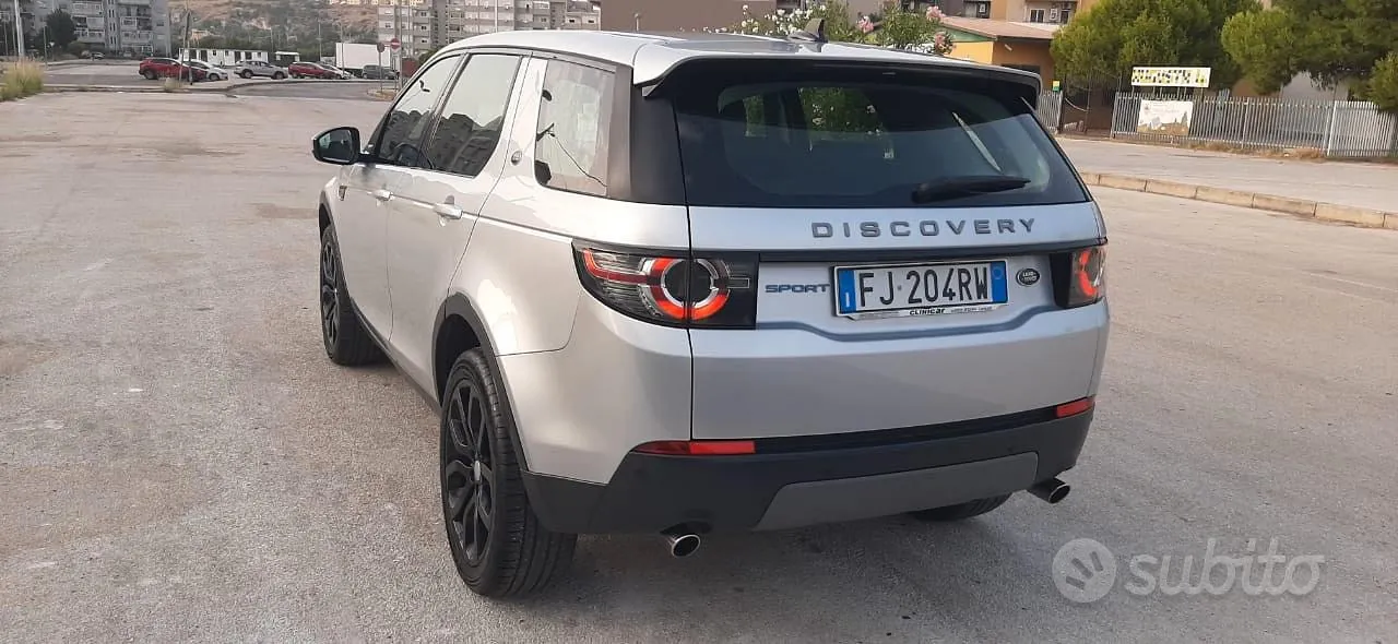 Land Rover Discovery Sport 2016 photo 5