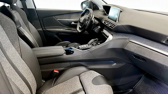 Peugeot 3008 2018 photo 3