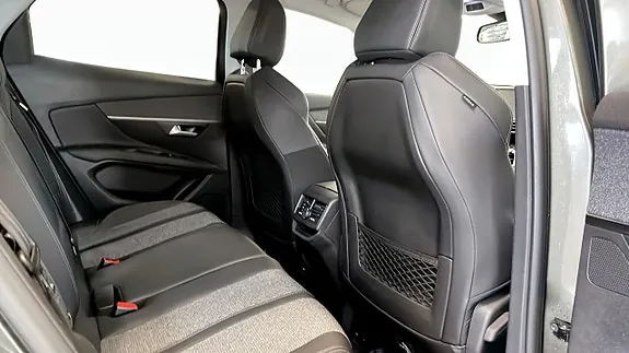 Peugeot 3008 2018 photo 5