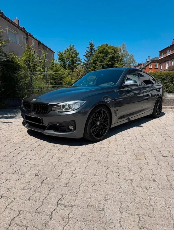 BMW 325
