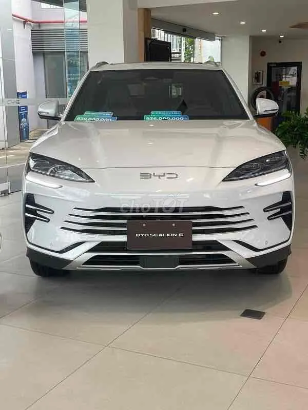 BYD Sealion 6