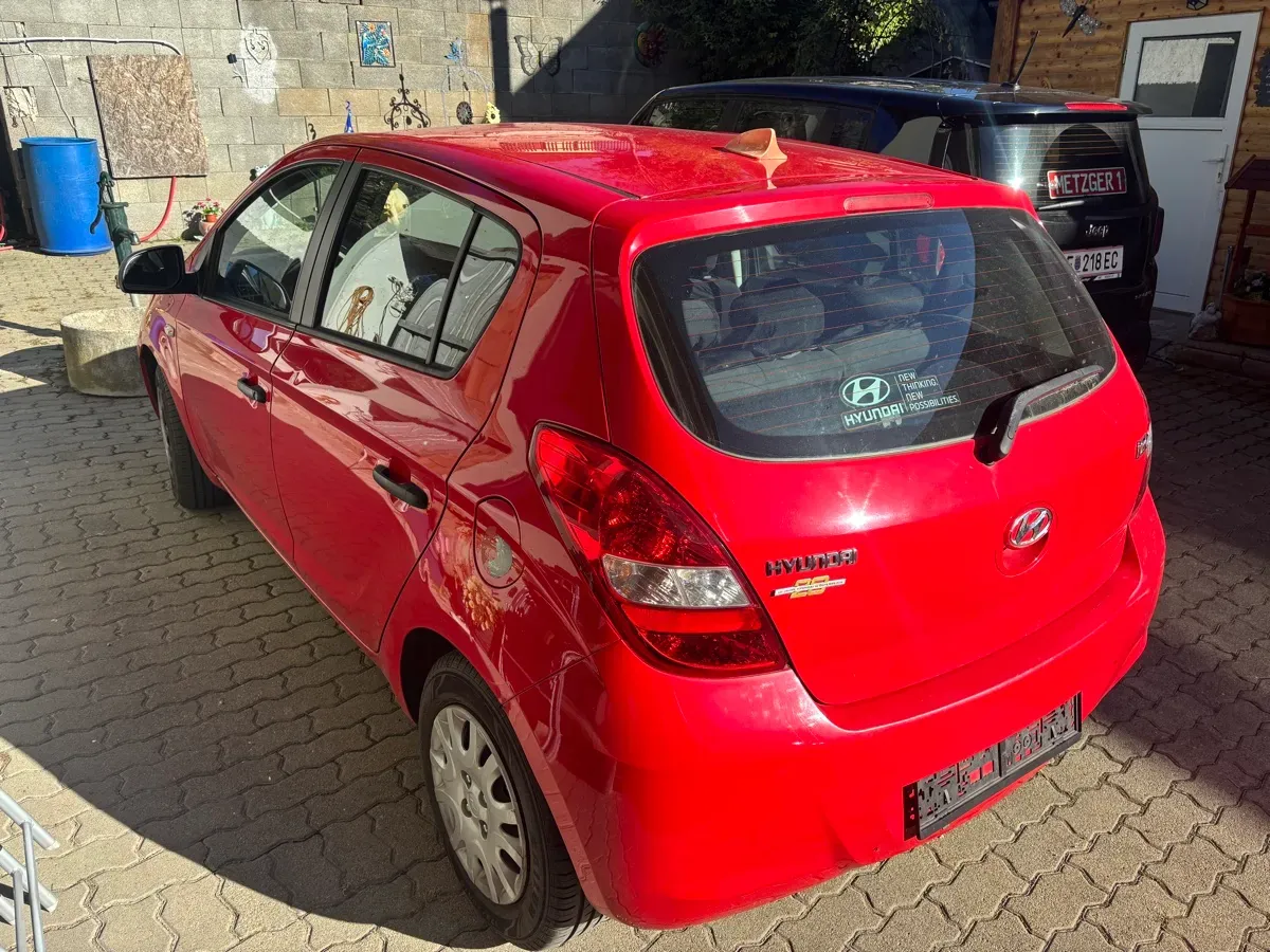 Hyundai I20 2012 photo 3