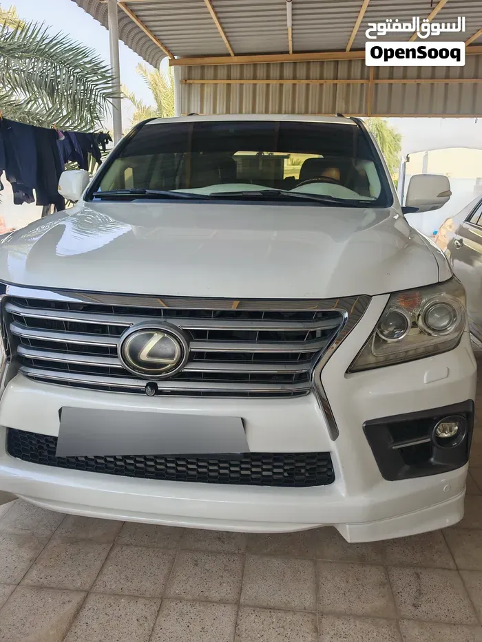 Lexus Lx 570 2010 photo 3