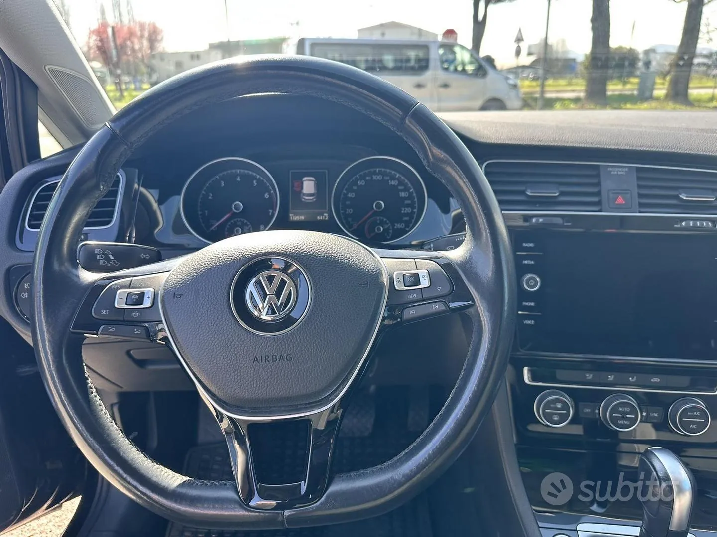 Volkswagen Golf 2019 photo 5