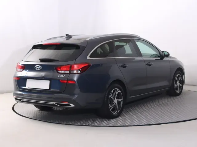 Hyundai I30 2021 photo 4