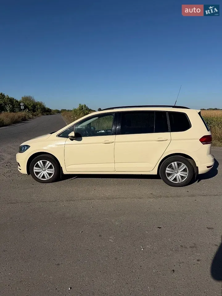 Volkswagen Touran 2019 photo 4