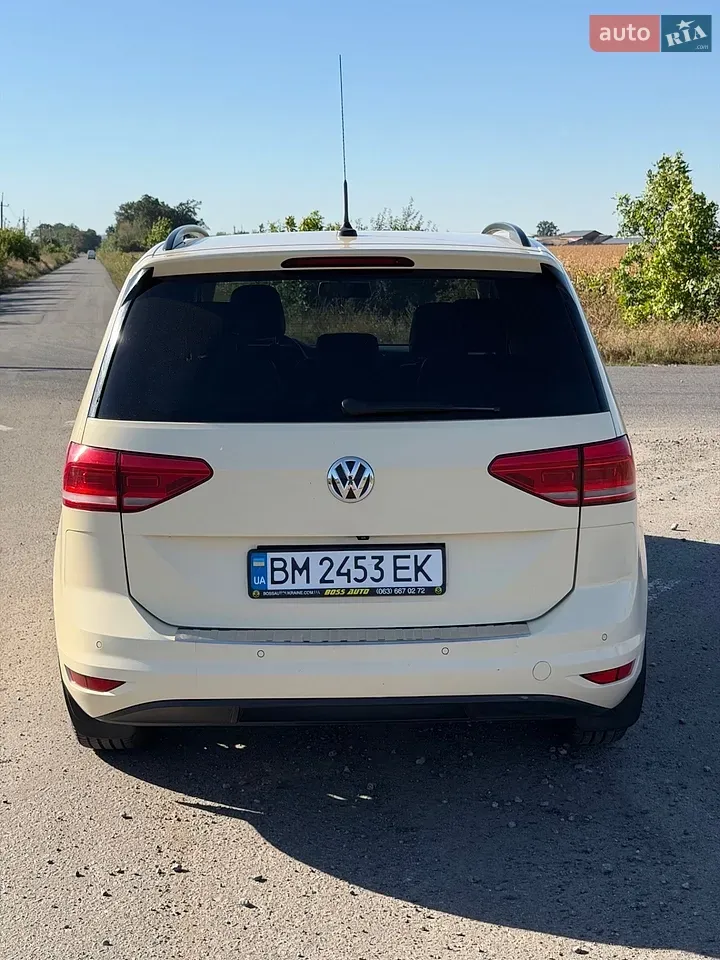 Volkswagen Touran 2019 photo 3
