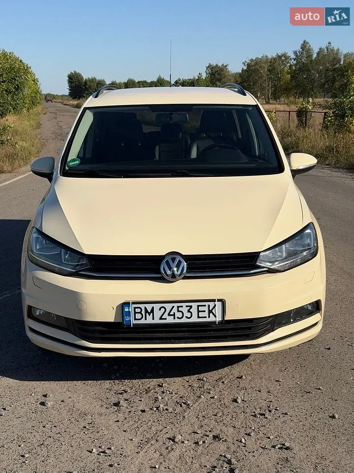 Volkswagen Touran