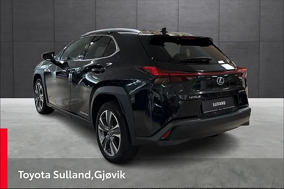 Lexus Ux300E 2022 photo 3