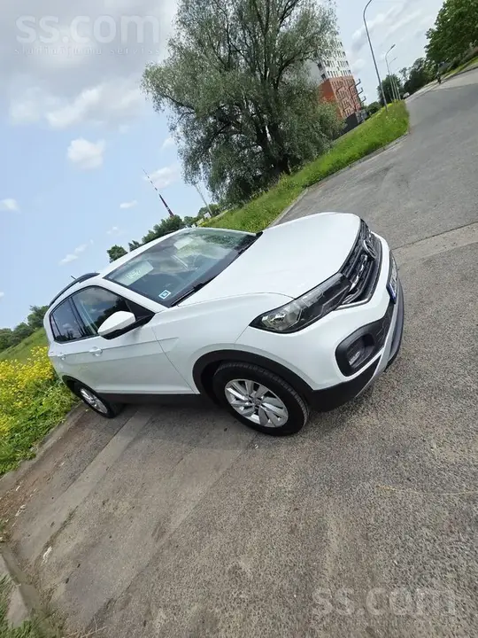 Volkswagen T-Cross 2019 photo 2