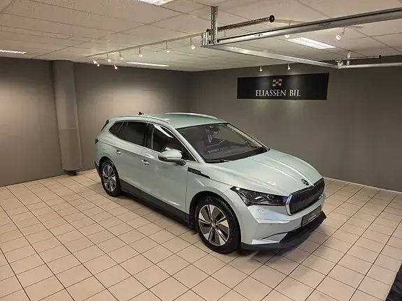 Skoda Enyaq 2021 photo 2