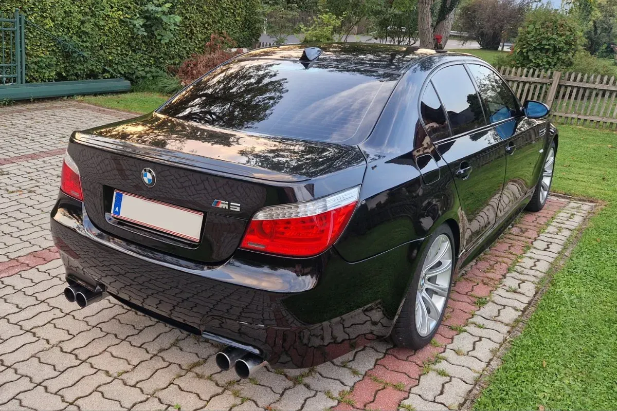 BMW 5 Series 2006 photo 3
