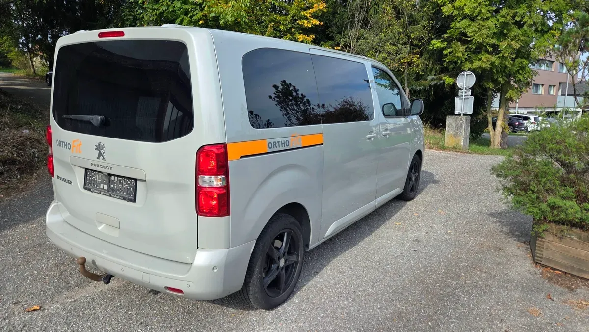 Peugeot Traveller 2018 photo 3