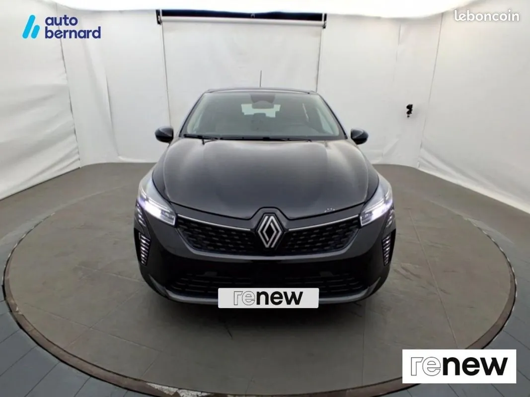 Renault Clio 2025 photo 2