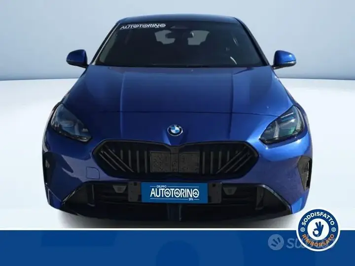 BMW 1 Series 2025 photo 3