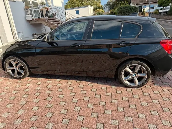 BMW 118I