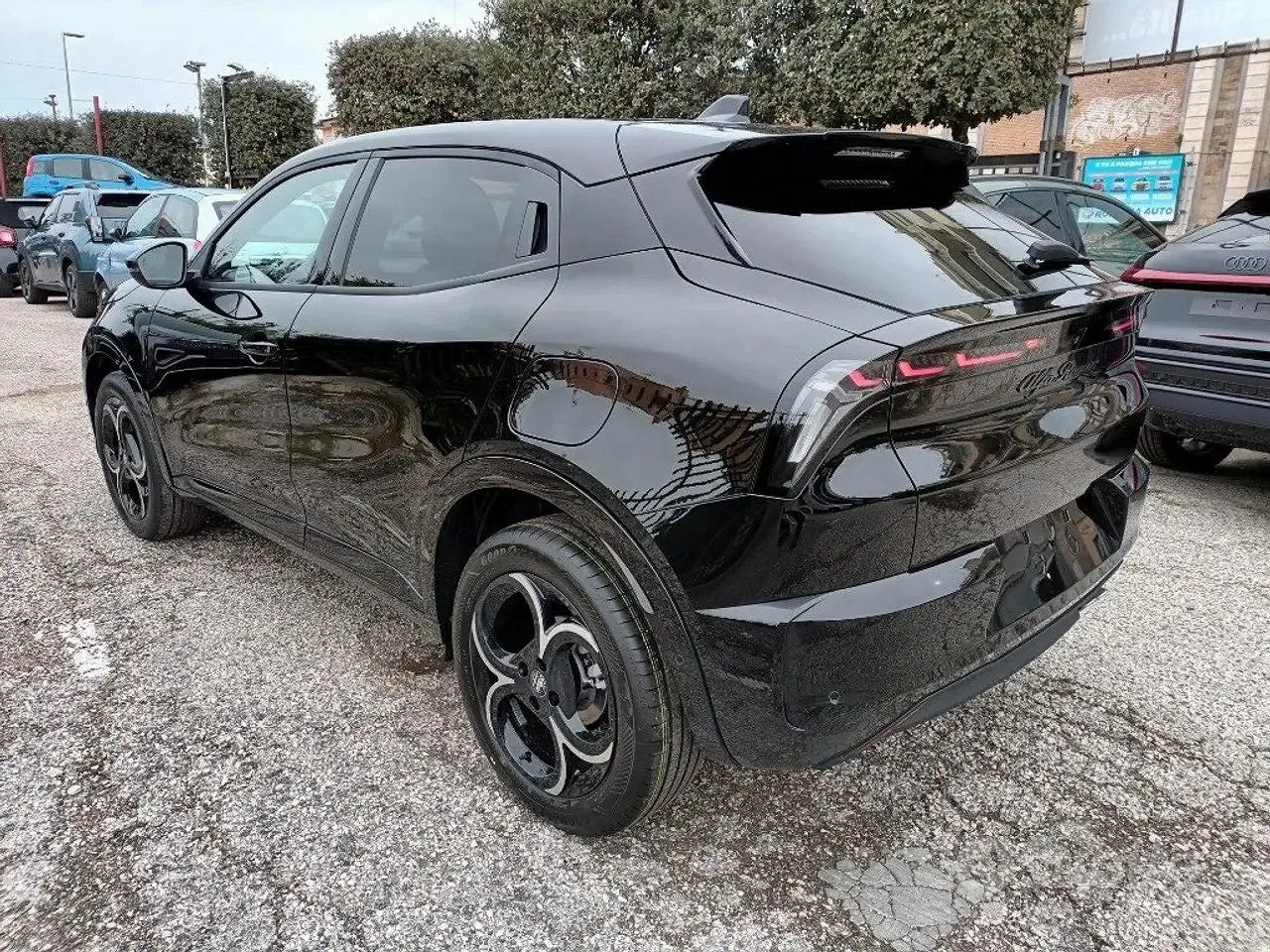 Alfa Romeo Junior 2026 photo 3