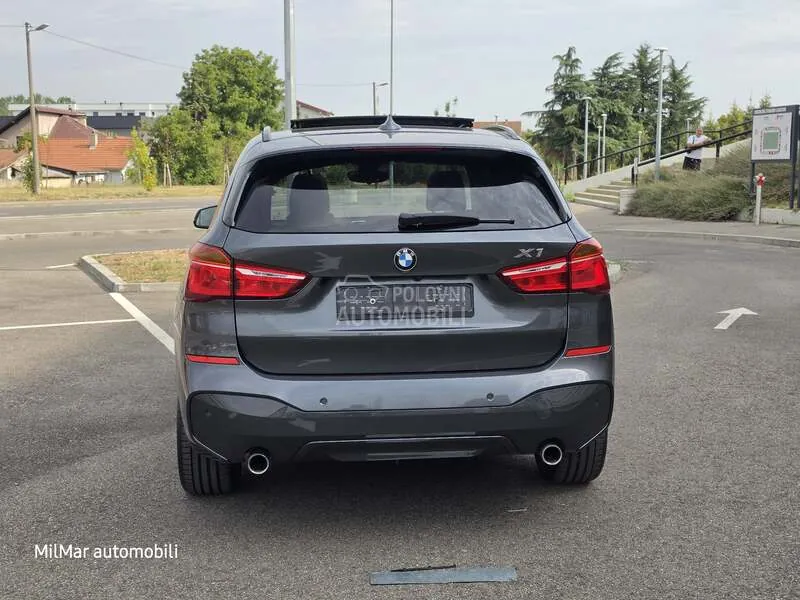 BMW X1 2017 photo 4