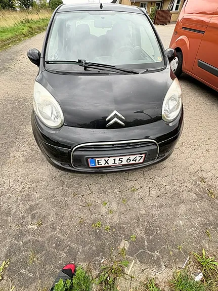 Citroen C1 2010 photo 2