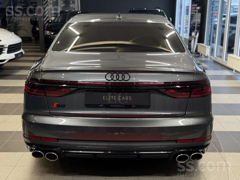 Audi S8 2022 photo 5