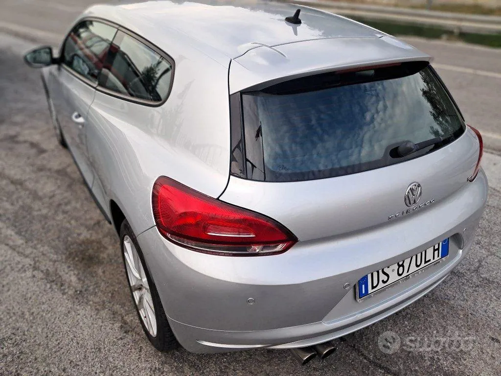 Volkswagen Scirocco 2010 photo 4