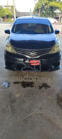 Nissan Grand Livina