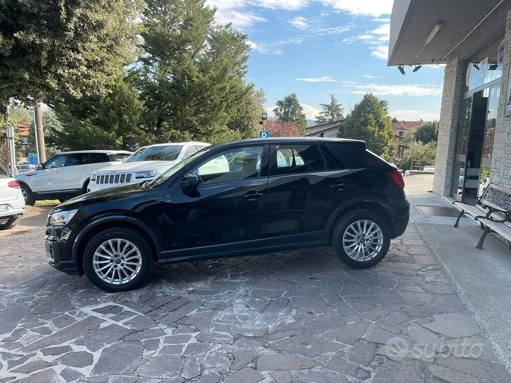 Audi Q2 2017 photo 2