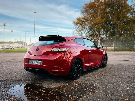 Renault Megane 2011 photo 2