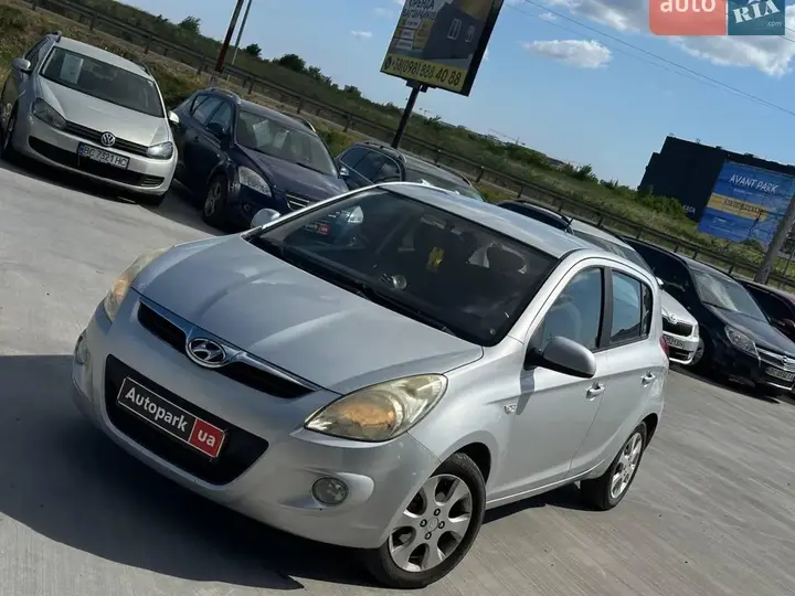 Hyundai I20 2009 photo 4