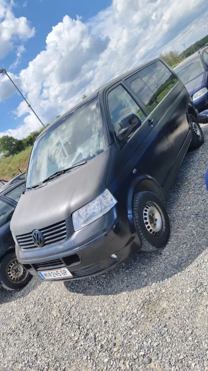 Volkswagen T5