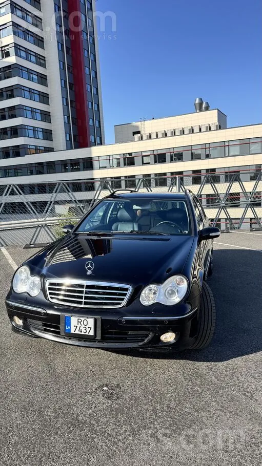 Mercedes-Benz C280