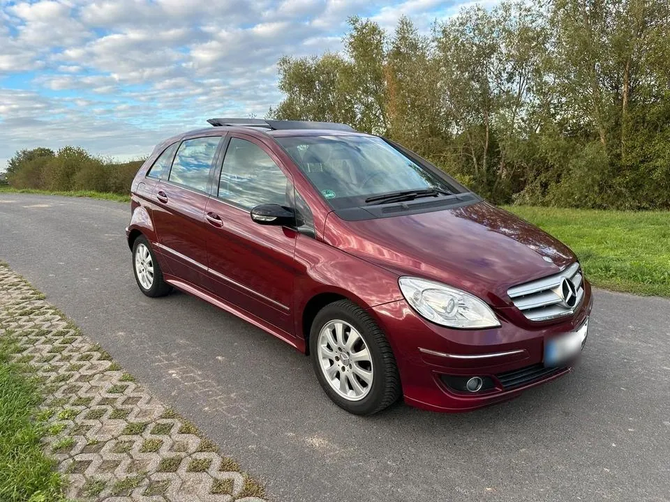 Mercedes-Benz B 150