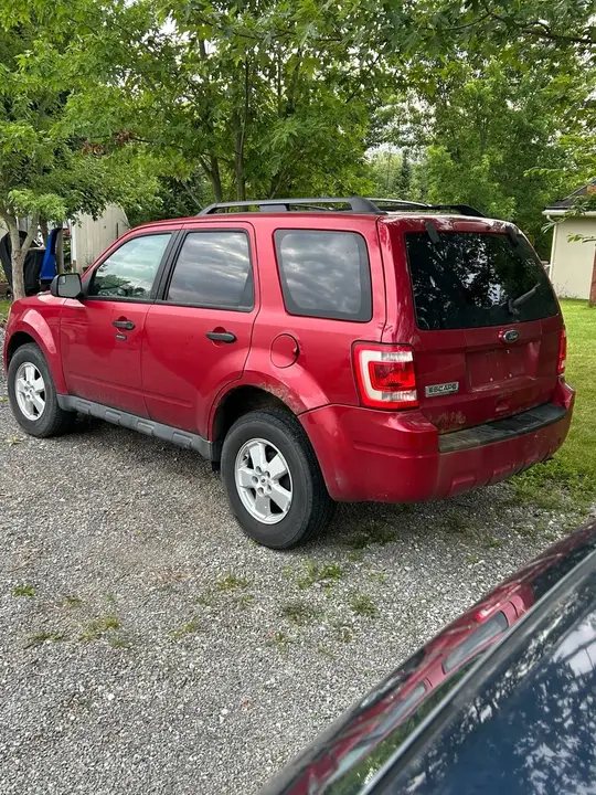 Ford Escape 2010 photo 4