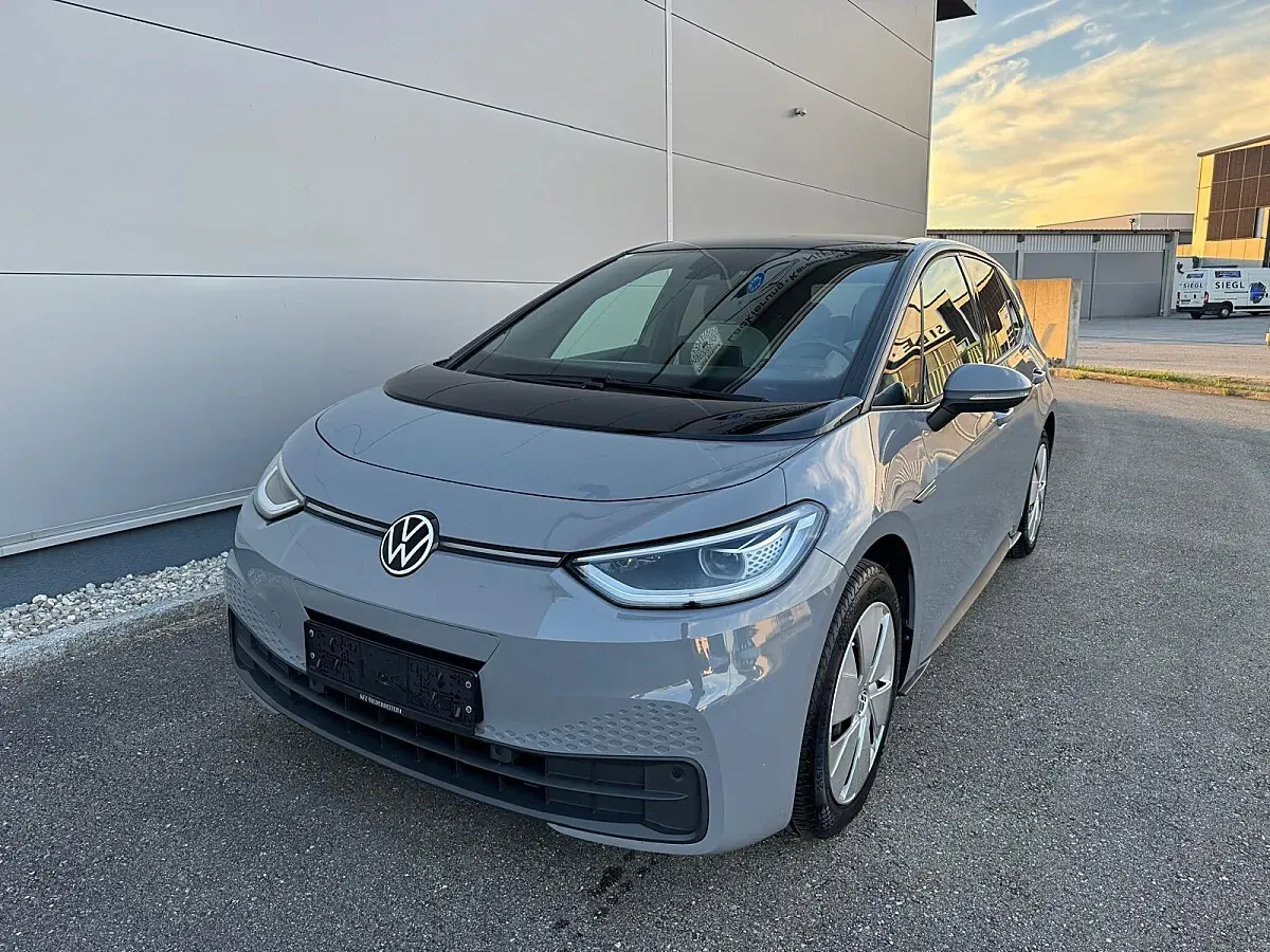 Volkswagen Id.3 2021 photo 2
