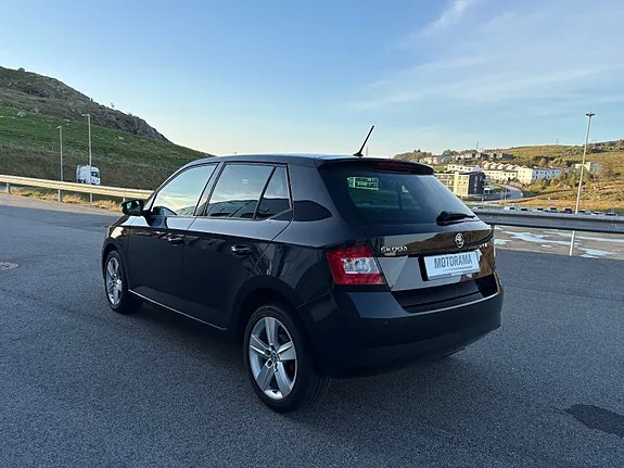 Skoda Fabia 2018 photo 5