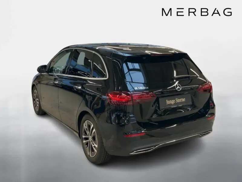 Mercedes-Benz B-Class 2025 photo 2