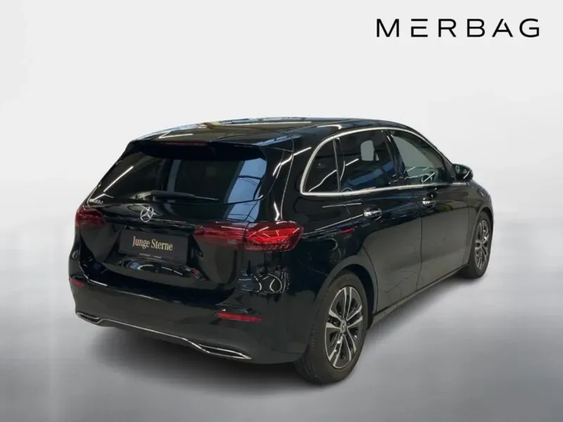 Mercedes-Benz B-Class 2025 photo 3
