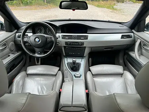 BMW 330I 2005 photo 3
