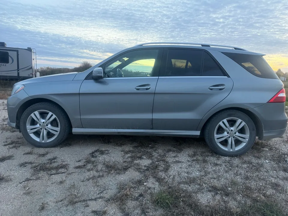 Mercedes-Benz Ml350 2015 photo 2