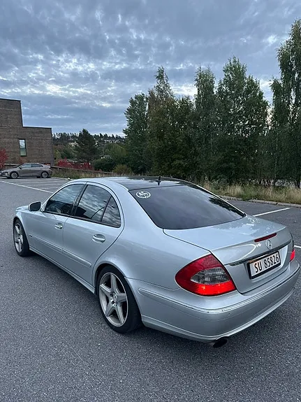 Mercedes-Benz E280