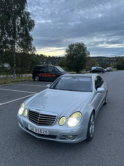 Mercedes-Benz E280 2006 photo 4