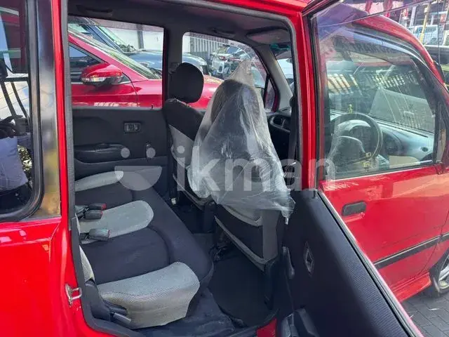 Perodua Kenari 2007 photo 3