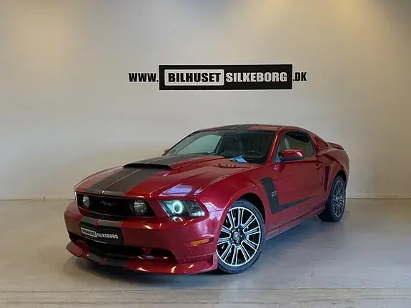 Ford Mustang 2010 photo 3