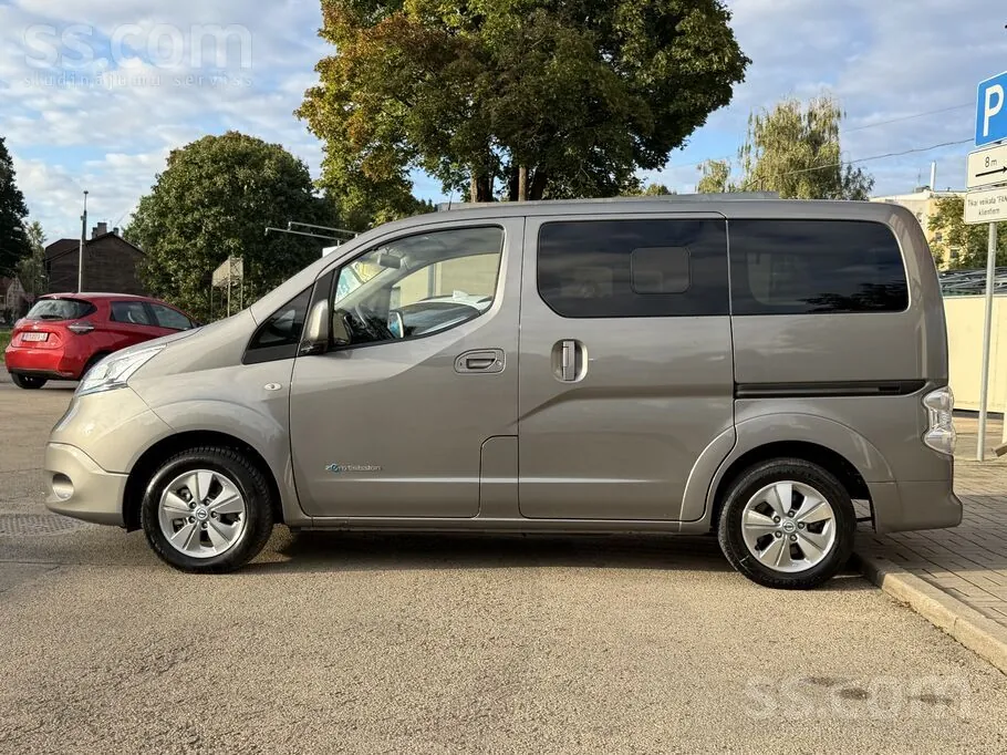 Nissan Evalia 2020 photo 4