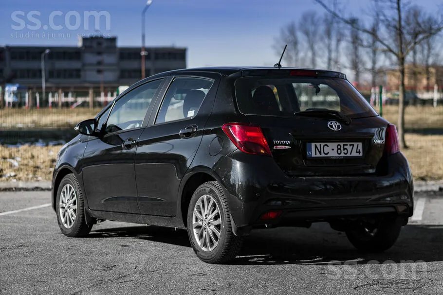 Toyota Yaris 2016 photo 4