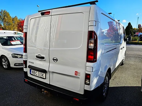 Nissan Nv300 2019 photo 5