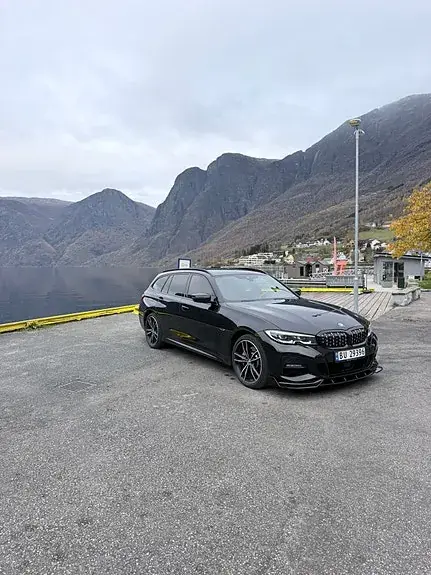 BMW 330E 2022 photo 2
