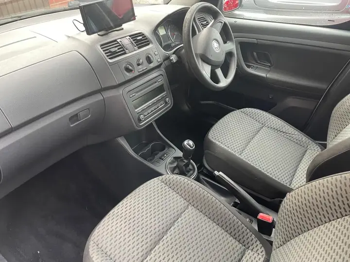 Skoda Roomster 2013 photo 5