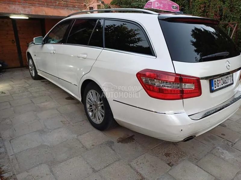 Mercedes-Benz E-Class 2012 photo 3